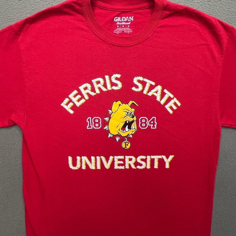 Men T-Shirt Cotton Blend M Ferris State University Bulldogs Red Tee